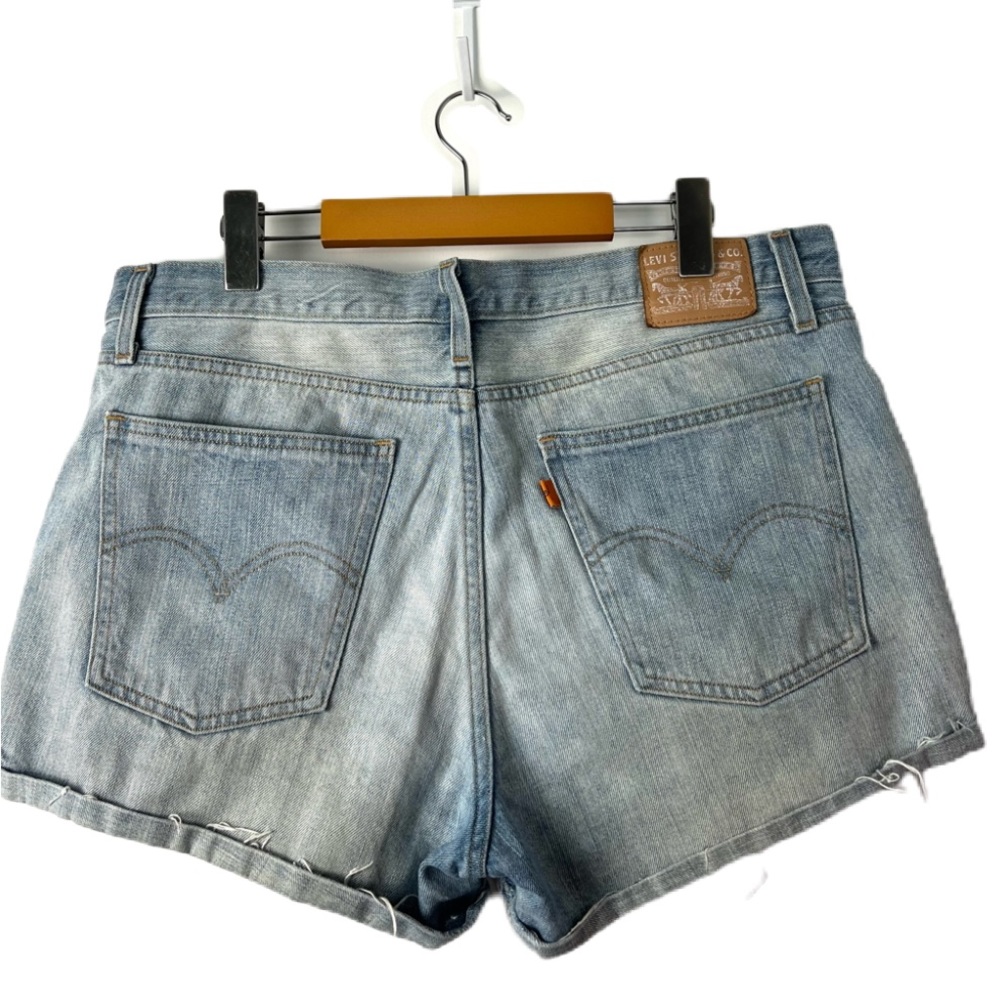 Levi’s Orange Tab Vintage Denim Shorts Women’s sz 32 Faded Blue Festival Boho